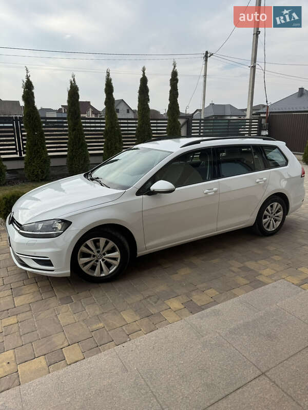Універсал Volkswagen Golf 2018 в Ковелі