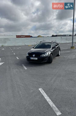 Универсал Volkswagen Golf 2015 в Львове