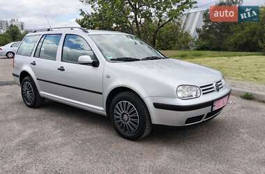 Универсал Volkswagen Golf 2002 в Черкассах