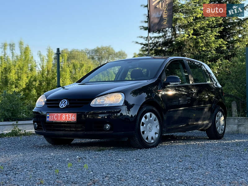 Хэтчбек Volkswagen Golf 2008 в Дрогобыче