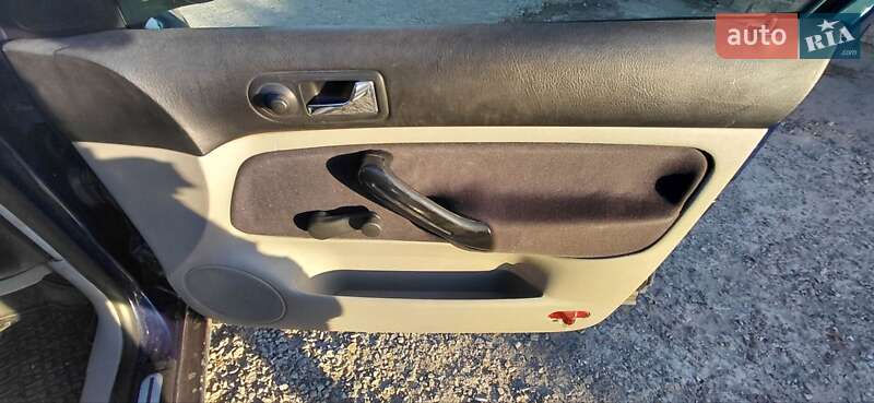 Універсал Volkswagen Golf 2000 в Обухові