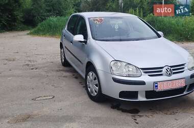 Хетчбек Volkswagen Golf 2005 в Харкові