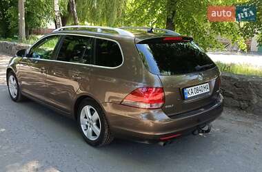 Універсал Volkswagen Golf 2011 в 