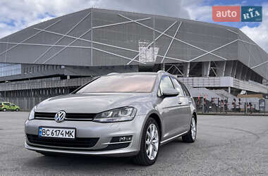 Універсал Volkswagen Golf 2016 в Львові