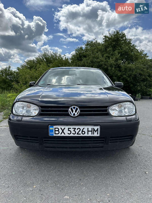 Volkswagen Golf 2001
