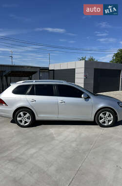 Универсал Volkswagen Golf 2011 в 