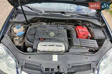 Универсал Volkswagen Golf 2009 в 