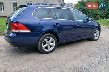 Универсал Volkswagen Golf 2009 в 