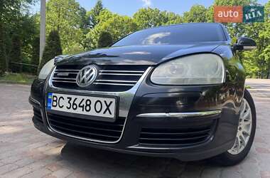 Универсал Volkswagen Golf 2008 в 