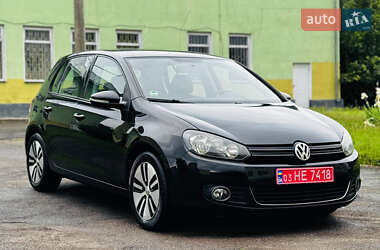 Хетчбек Volkswagen Golf 2009 в Здолбуніві