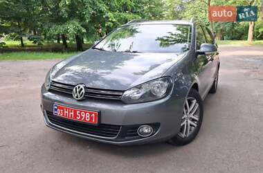 Универсал Volkswagen Golf 2012 в Чернигове