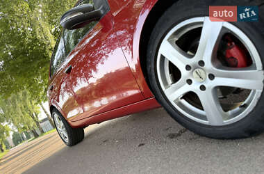 Хэтчбек Volkswagen Golf 2010 в 