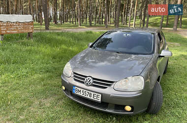 Хетчбек Volkswagen Golf 2006 в 