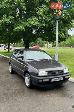 Хэтчбек Volkswagen Golf 1993 в Ровно
