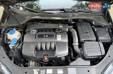 Хэтчбек Volkswagen Golf 2007 в 