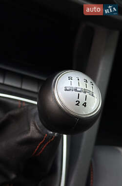 Хэтчбек Volkswagen Golf 2007 в 