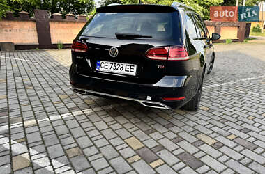 Універсал Volkswagen Golf 2017 в 
