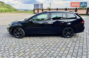 Універсал Volkswagen Golf 2017 в 