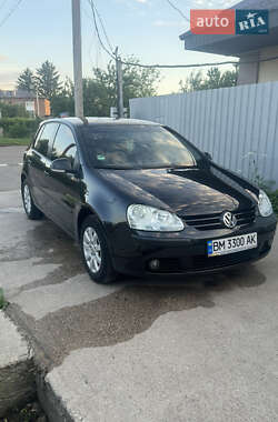 Хэтчбек Volkswagen Golf 2005 в Ахтырке