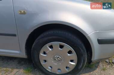 Универсал Volkswagen Golf 2000 в 