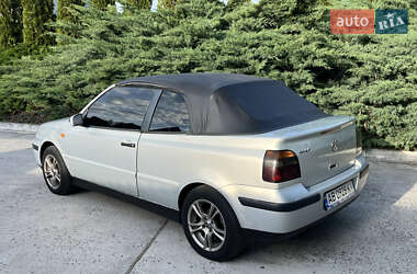 Кабриолет Volkswagen Golf 1999 в 