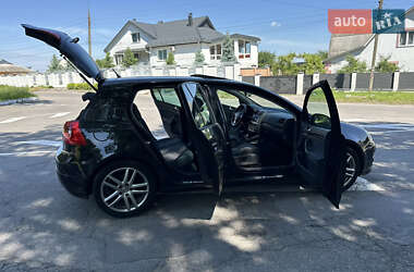 Хэтчбек Volkswagen Golf 2008 в 