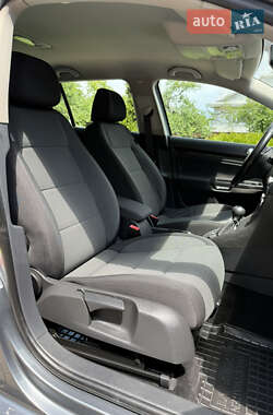 Универсал Volkswagen Golf 2011 в 