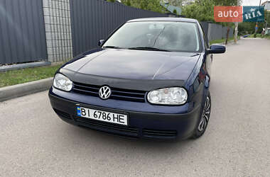 Хэтчбек Volkswagen Golf 1999 в 