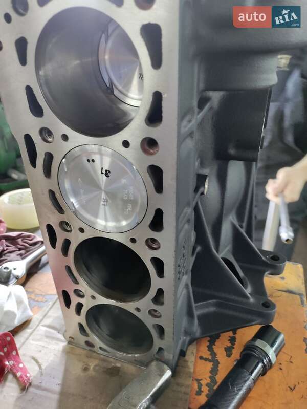 Универсал Volkswagen Golf 2002 в Запорожье