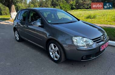 Хэтчбек Volkswagen Golf 2008 в Кременчуге