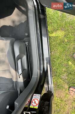 Хетчбек Volkswagen Golf 2010 в 
