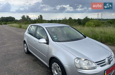 Хетчбек Volkswagen Golf 2006 в 