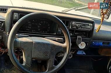 Хэтчбек Volkswagen Golf 1985 в 