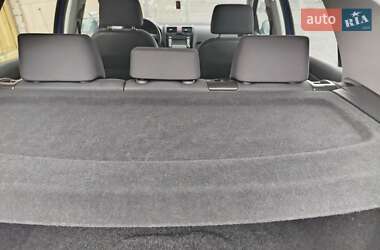 Хетчбек Volkswagen Golf 2005 в 