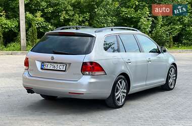Универсал Volkswagen Golf 2010 в 