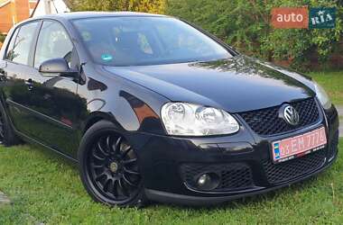 Хетчбек Volkswagen Golf 2006 в Лубнах