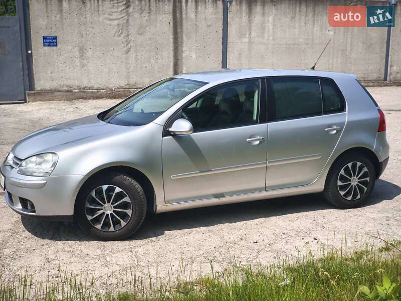Хетчбек Volkswagen Golf 2006 в Дніпрі фото 7 Хетчбек Volkswagen Golf 2006 в Дніпрі