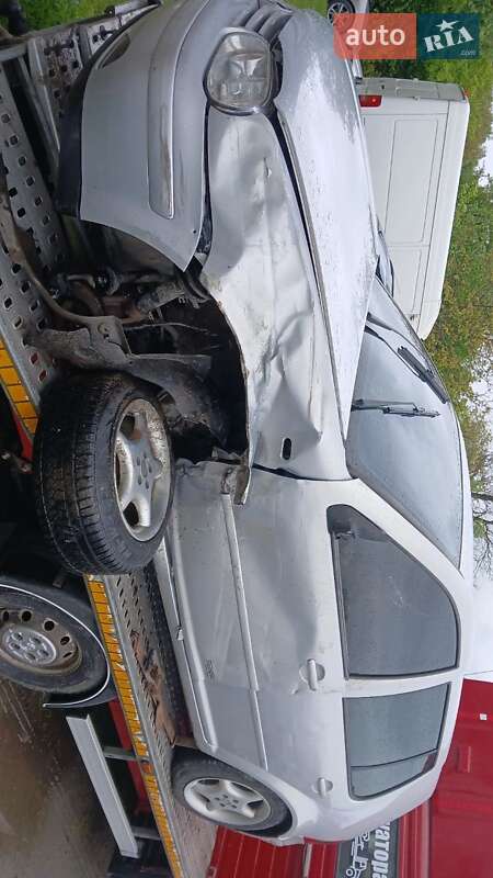 Универсал Volkswagen Golf 1998 в 