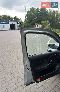 Універсал Volkswagen Golf 2001 в 