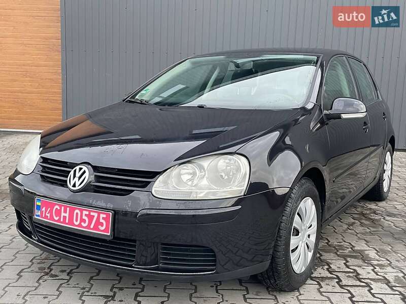 Хетчбек Volkswagen Golf 2008 в Івано-Франківську