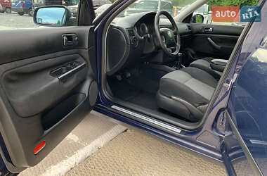 Универсал Volkswagen Golf 2005 в 