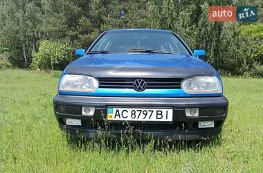 Хетчбек Volkswagen Golf 1993 в Ковелі