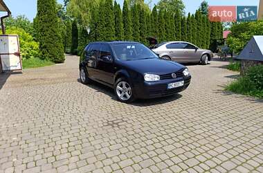Хэтчбек Volkswagen Golf 2002 в Львове