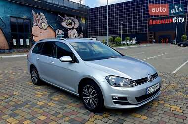 Універсал Volkswagen Golf 2016 в Луцьку