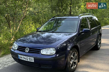 Универсал Volkswagen Golf 2002 в 