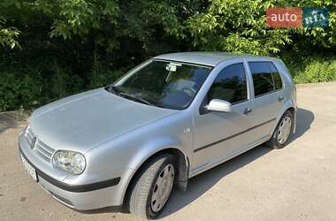 Хэтчбек Volkswagen Golf 2000 в Львове