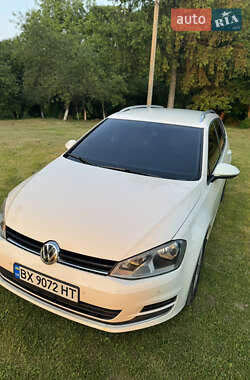 Універсал Volkswagen Golf 2013 в 