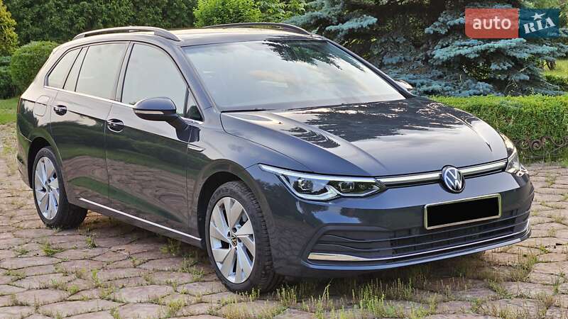 Volkswagen Golf 2021