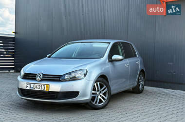 Хетчбек Volkswagen Golf 2010 в Мукачевому