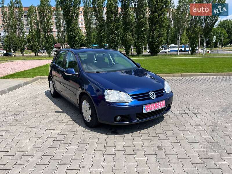 Хетчбек Volkswagen Golf 2007 в 